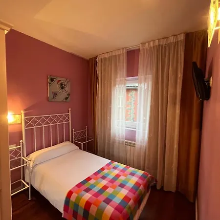 Orquidea Real Hotel 3*